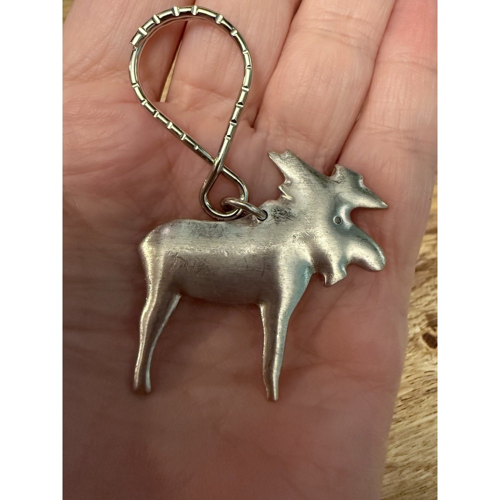 Vintage Frederick Pewter Canada Moose Keychain Wildlife Souvenir Silver Animal